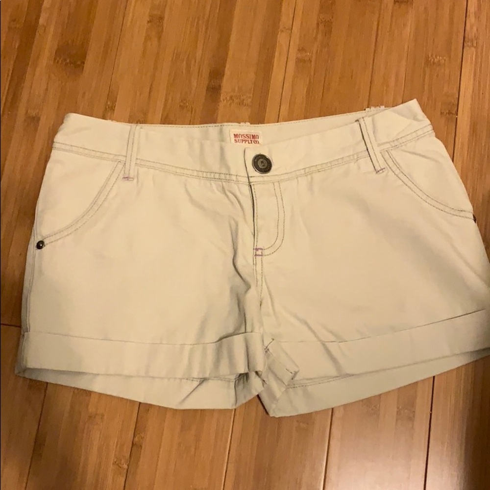 Mossimo khaki shorts